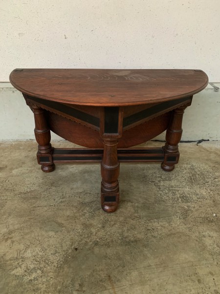 coffee table renaissance style